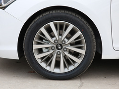 2019款 1.8L 自动智能型GLS纪念款