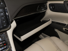 2019款 2.0T 两驱尊耀版 国VI