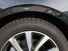2019款 2.0T 两驱尊享版 国VI
