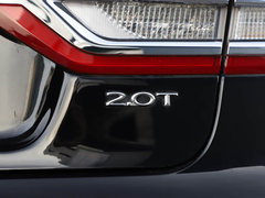 2019款 2.0T 两驱尊享版 国VI