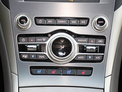2019款 2.0T 尊耀版 国VI