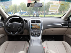 2019款 2.0T 尊雅版 国VI