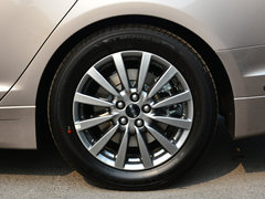 2019款 2.0T 尊享版 国VI