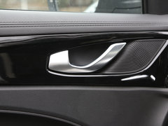 2019款 1.5T 自动尊享型 6座