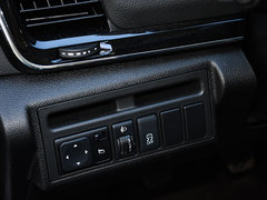 2019款 经典 230T 手动精英型 国VI