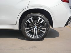 2019款 xDrive35i尊享型 M运动套装