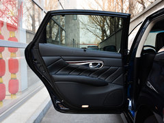 2019款 Q70L 2.0T 悦享版 PLUS