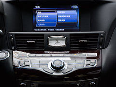 2019款 Q70L 2.0T 悦享版 PLUS