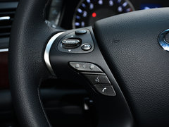 2019款 Q70L 2.0T 悦享版 PLUS