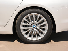 2019款 530Le 先锋版