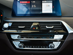 2019款 530Le 先锋版