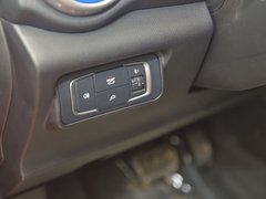 2019款 EV360 智联领尚型