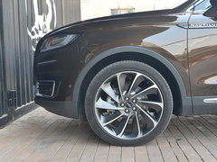 2019款 2.7T 四驱尊耀版 国VI