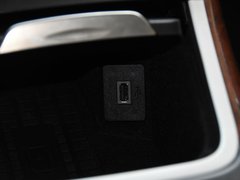 2019款 2.7T 四驱尊耀版 国VI