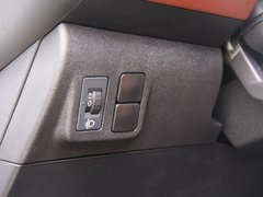 2019款 190THP 自动越动版