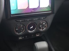 2019款 190THP 自动越动版
