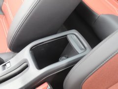 2019款 190THP 自动越动版