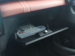 2019款 190THP 自动越动版
