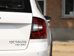 2019款 旅行车 TSI280 DSG旗舰版 国VI