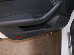 2019款 旅行车 TSI230 DSG豪华版 国VI
