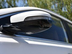 2019款 1.6T 自动两驱豪华版