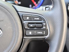 2019款 1.6T 自动两驱豪华版