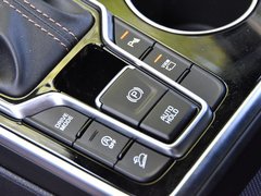 2019款 1.6T 自动两驱豪华版