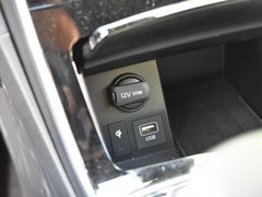 2019款 1.6T 自动两驱豪华版
