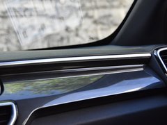 2019款 1.6T 自动两驱豪华版