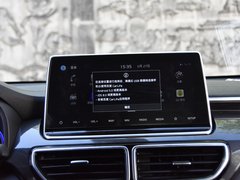 2019款 1.6T 自动两驱豪华版