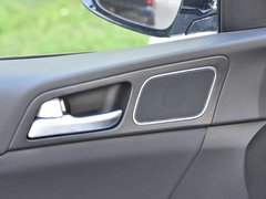 2019款 1.6T 自动两驱豪华版