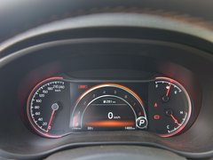 2019款 1.6T 自动两驱豪华版