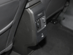 2023款 2.0T 268HP AWD Veloce赛道版