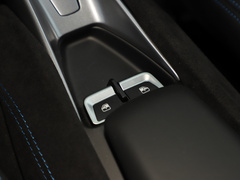 2019款 Tributo 3.9T V8