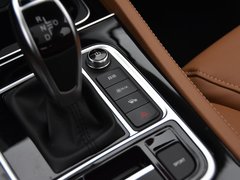 2019款 1.5T 自动智联睿耀型 7座 国VI