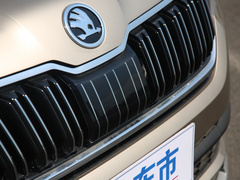 2019款 改款 TSI380 7座四驱旗舰版 国VI