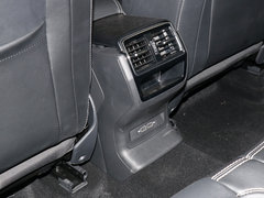 2019款 改款 TSI330 7座两驱豪华优享版 国VI
