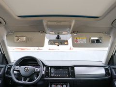 2019款 改款 TSI330 5座两驱舒适版 国VI