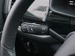 2019款 改款 TSI330 5座两驱舒适版 国VI