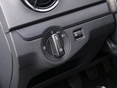 2019款 1.5L 手动进取版
