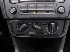 2019款 1.5L 手动进取版