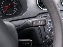 2019款 1.5L 手动进取版