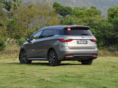 2019款 DM 1.5T 智联致耀型 7座 国V