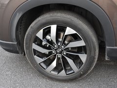 2019款 1.5T 手动智联型