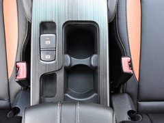 2019款 1.5T 手动智联型