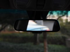 2019款 1.5T 手动智联型