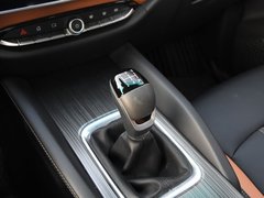 2019款 1.5T 手动智联型