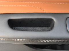2019款 1.5T 手动智联型