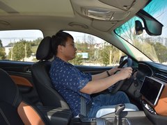 2019款 1.5T 手动智联型