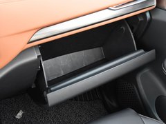 2019款 1.5T 手动智联型